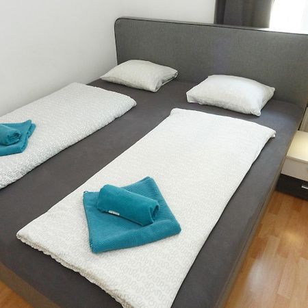 Apartments In Vienna Near Schoenbrunn & Westbahnhof - Keyless Check-In Екстер'єр фото